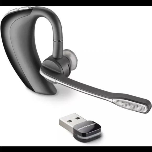 Plantronics Voyager PRO UC V2 B230-M Bluetooth Wireless Mobile PC Headset System - Picture 1 of 11